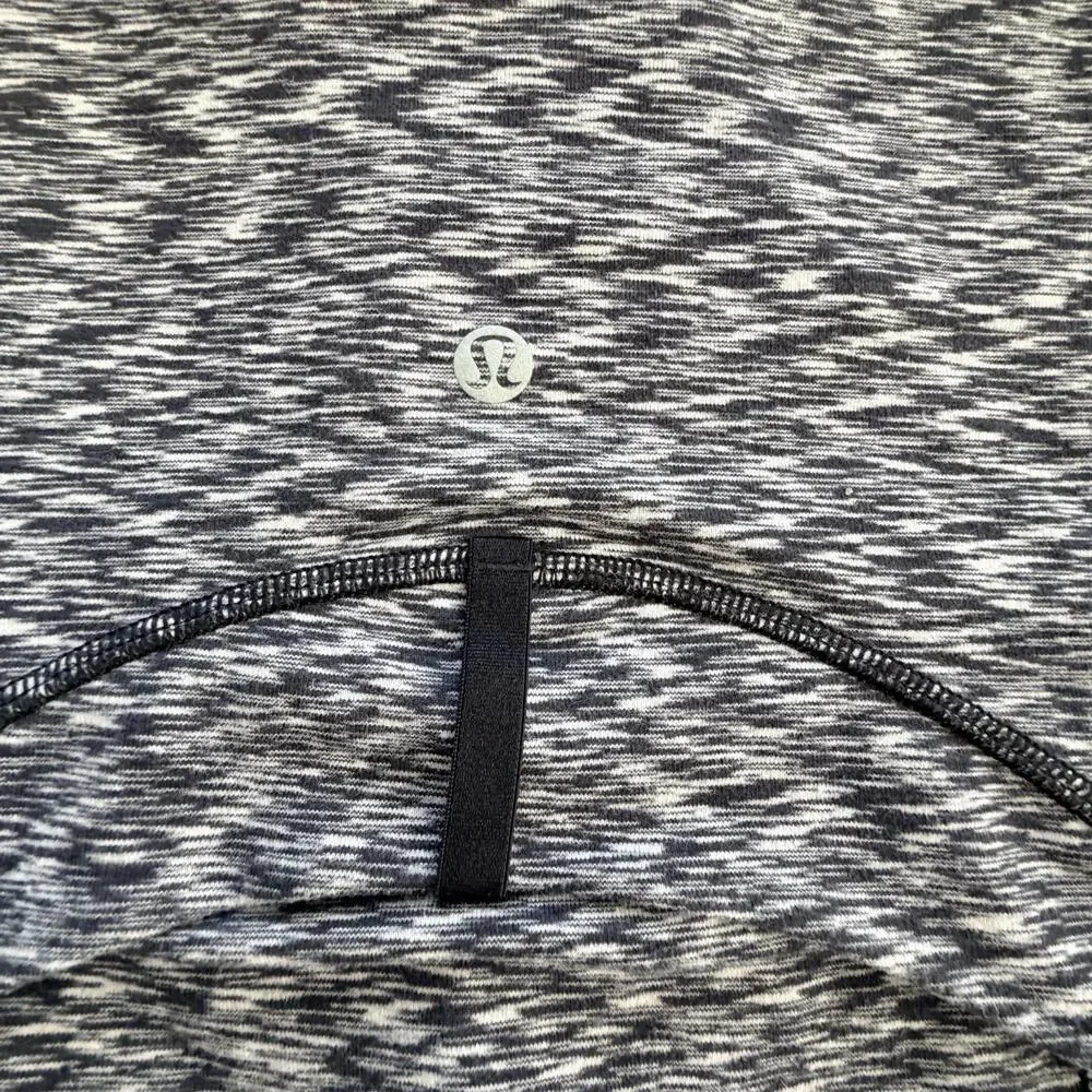 Lululemon Womens Zip Define Jacket *Rulu Space Dye Black White Sz 6 EUC